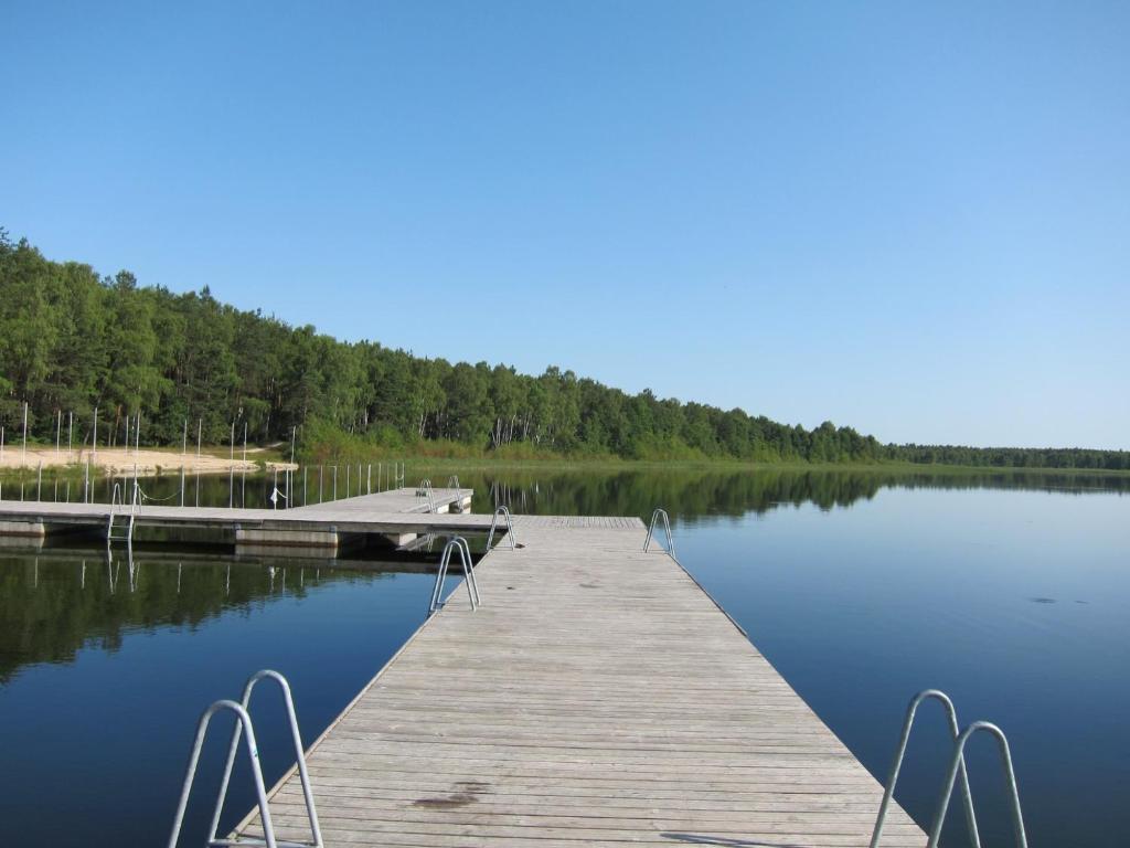 Resort Piaseczno Rozpłucie Exteriör bild
