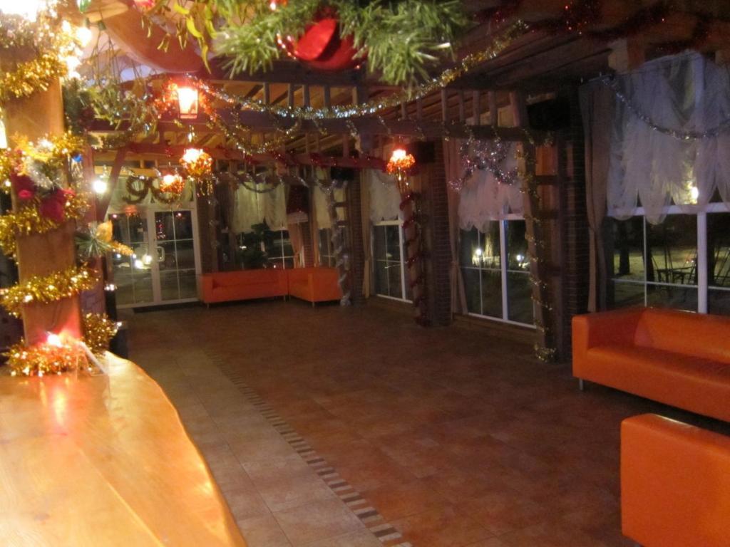 Resort Piaseczno Rozpłucie Exteriör bild